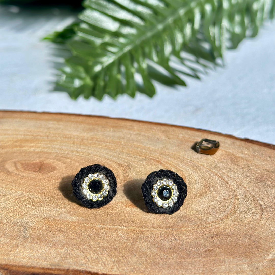Eira studs 🥰