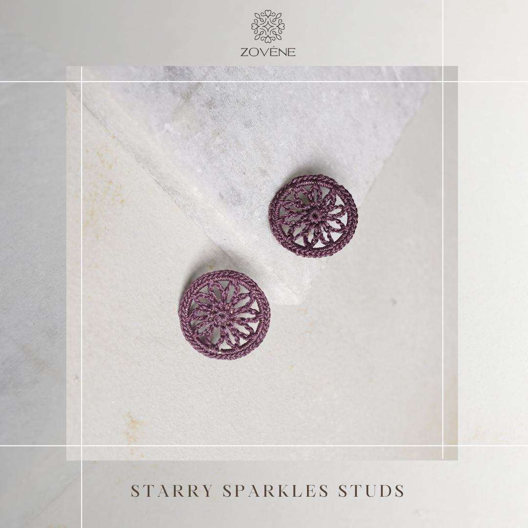 Whispering elegance stud earrings ✨