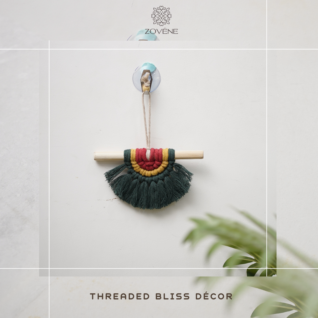 Threads of elegance for your wall 🧵🌸