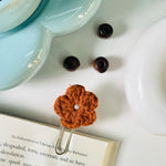 Load image into Gallery viewer, Flower power for your books 🌼🧡
