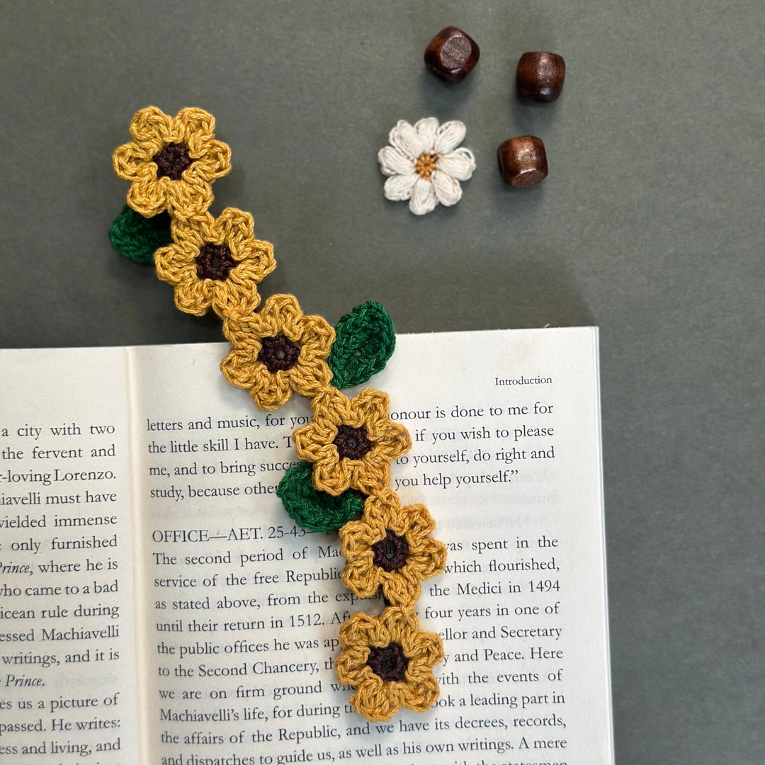 Multi flower bookmark 💟