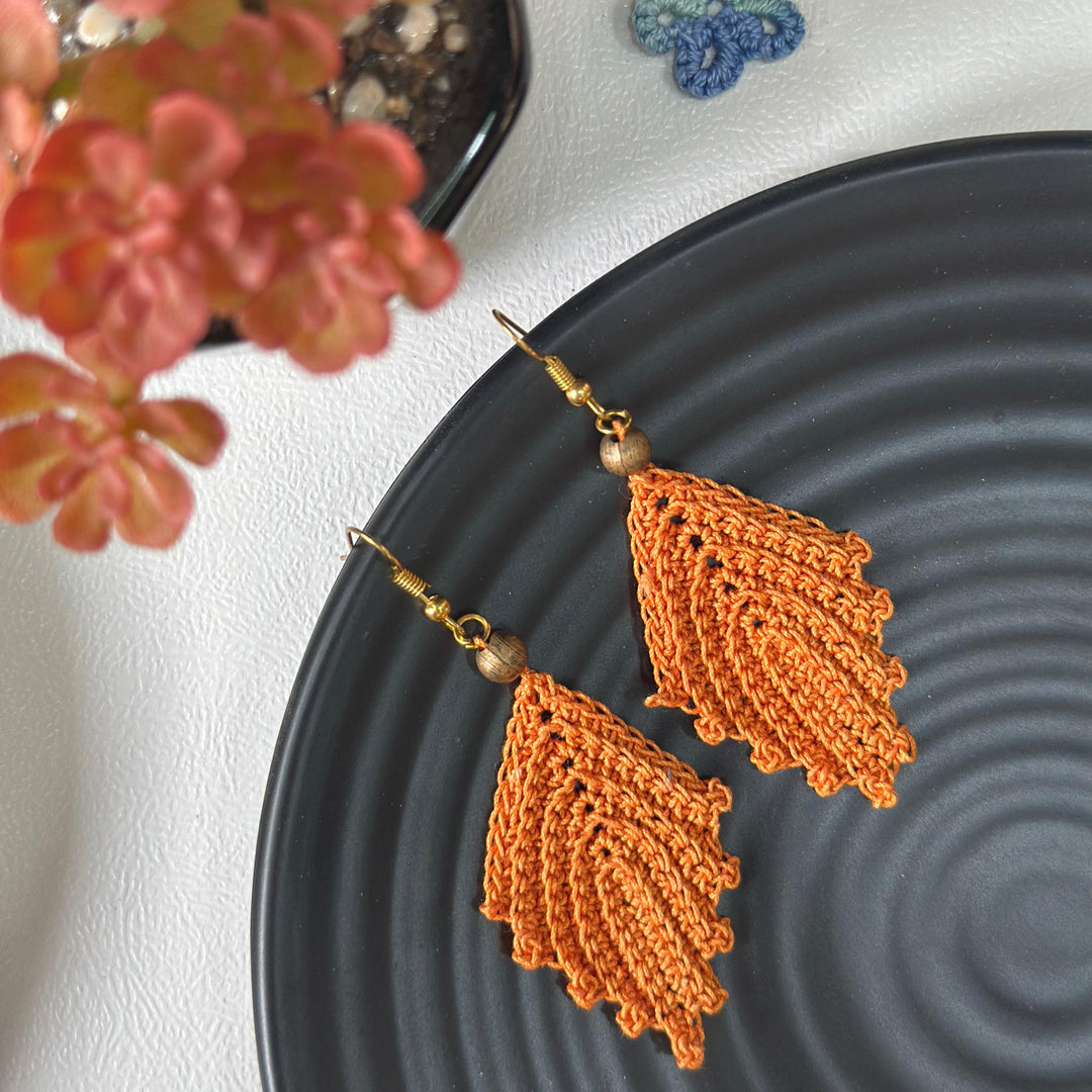 Orange leaf earring heart 🧡